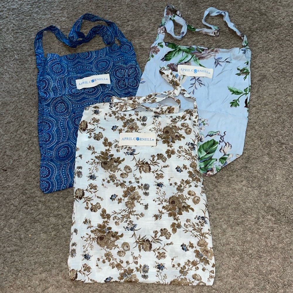 April Cornell 2 floral thin market/ library/ travel/Vacation/gift bags